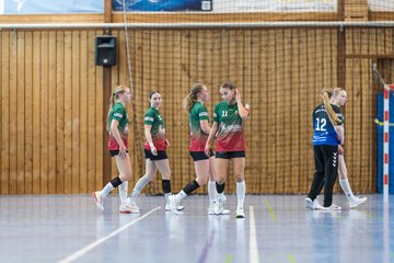 Bild 79 - wBJ HSG Kremperheide/Muensterdorf - HSG Joerl-Doppeleiche Vioel : Ergebnis: 34:23